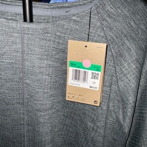 NWT Nike Men's Yoga Dry Fit Gray Long Sleeve Shirt